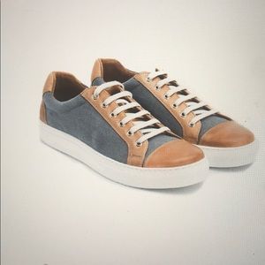 Men’s casual shoes